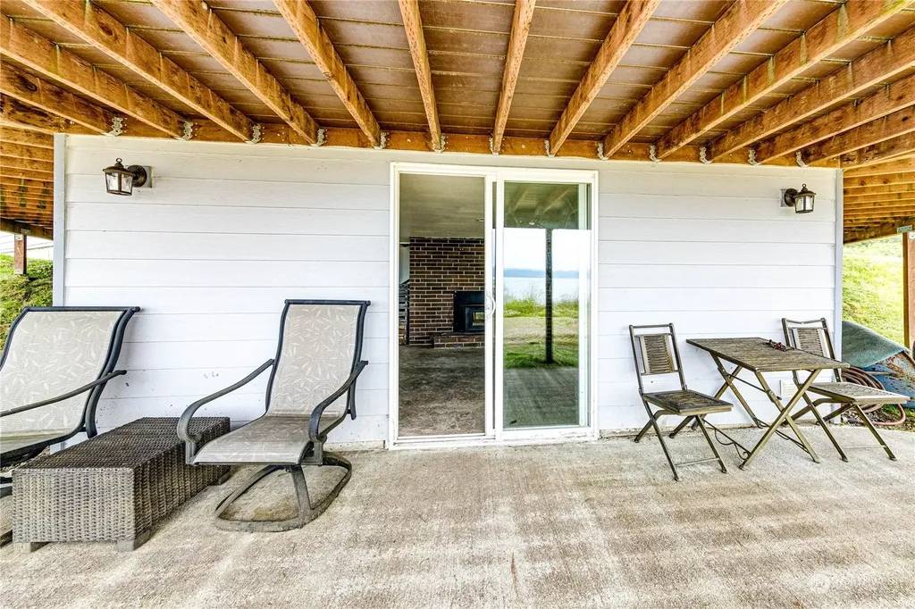 14568 Highway 112 Sekiu WA 98381