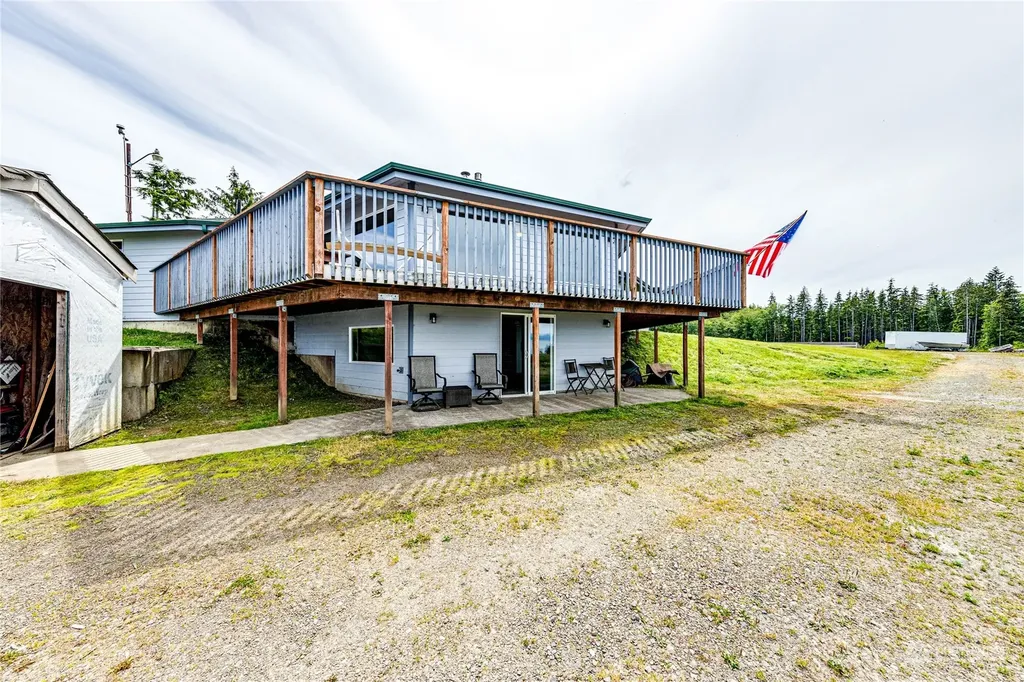 14568 Highway 112 Sekiu WA 98381