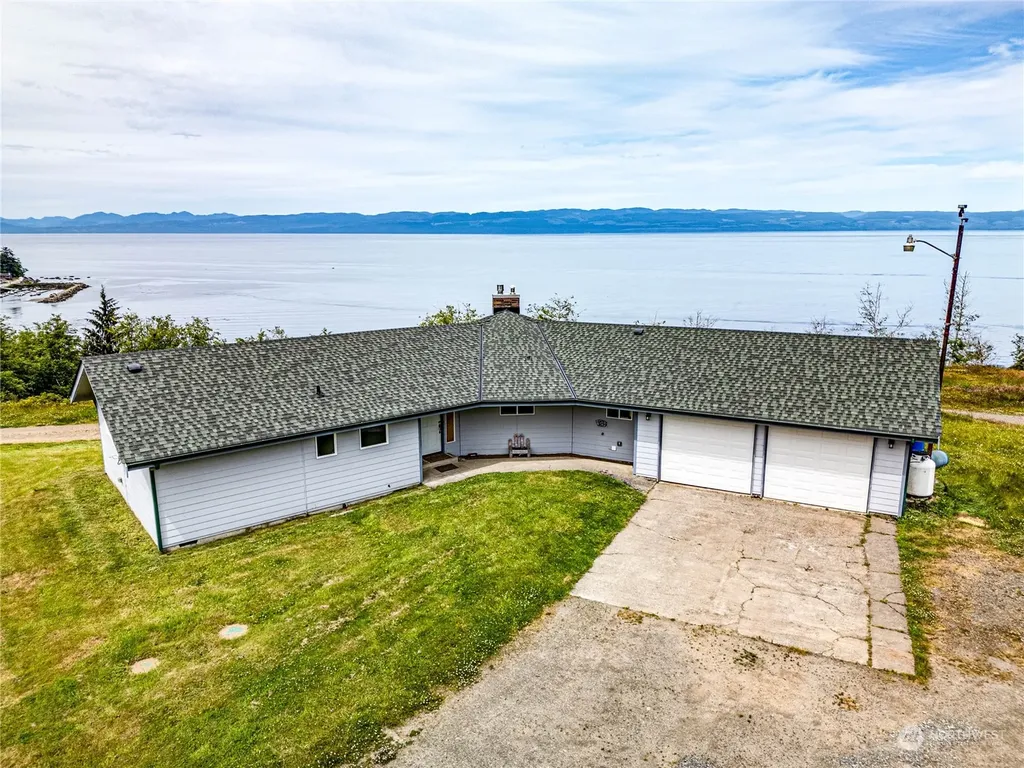 14568 Highway 112 Sekiu WA 98381