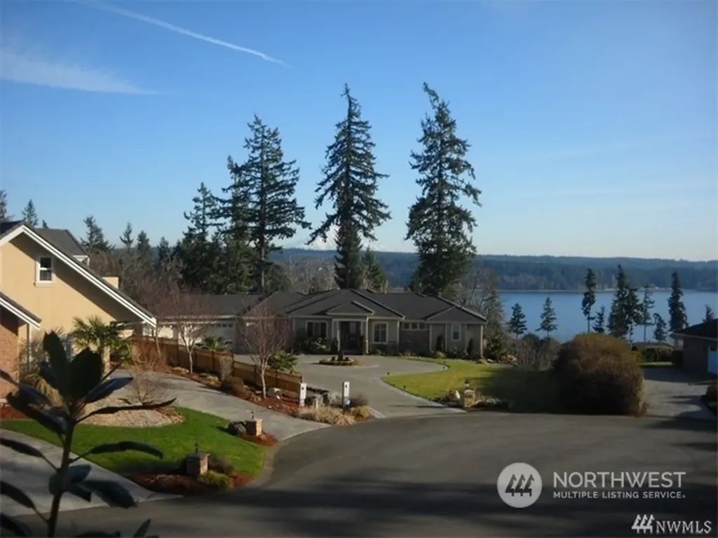 126 101st Avenue Ct NW Gig Harbor WA 98329