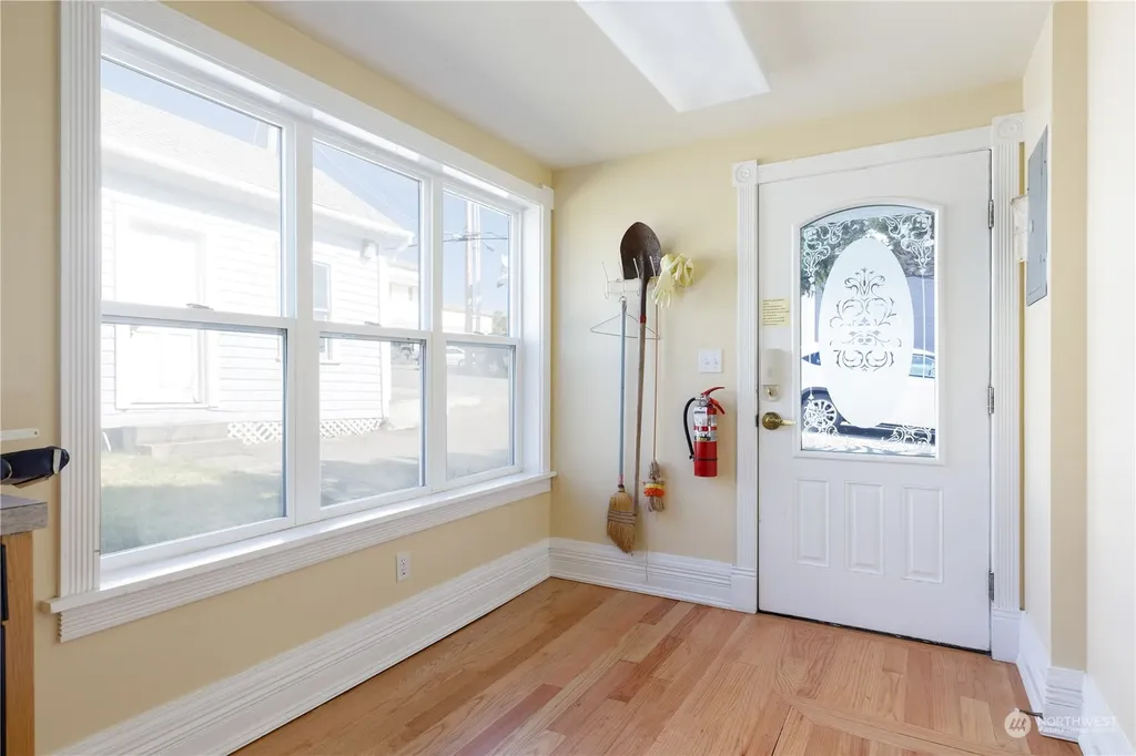 1199 SE Dock Street Oak Harbor WA 98277