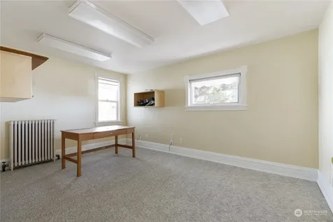 1199 SE Dock Street Oak Harbor WA 98277