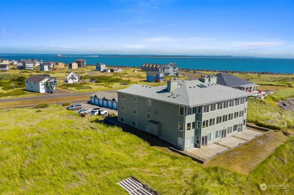 1443 Ocean Shores Boulevard SW Ocean Shores WA 98569