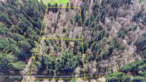 1800 Amber View Place Camano Island WA 98282
