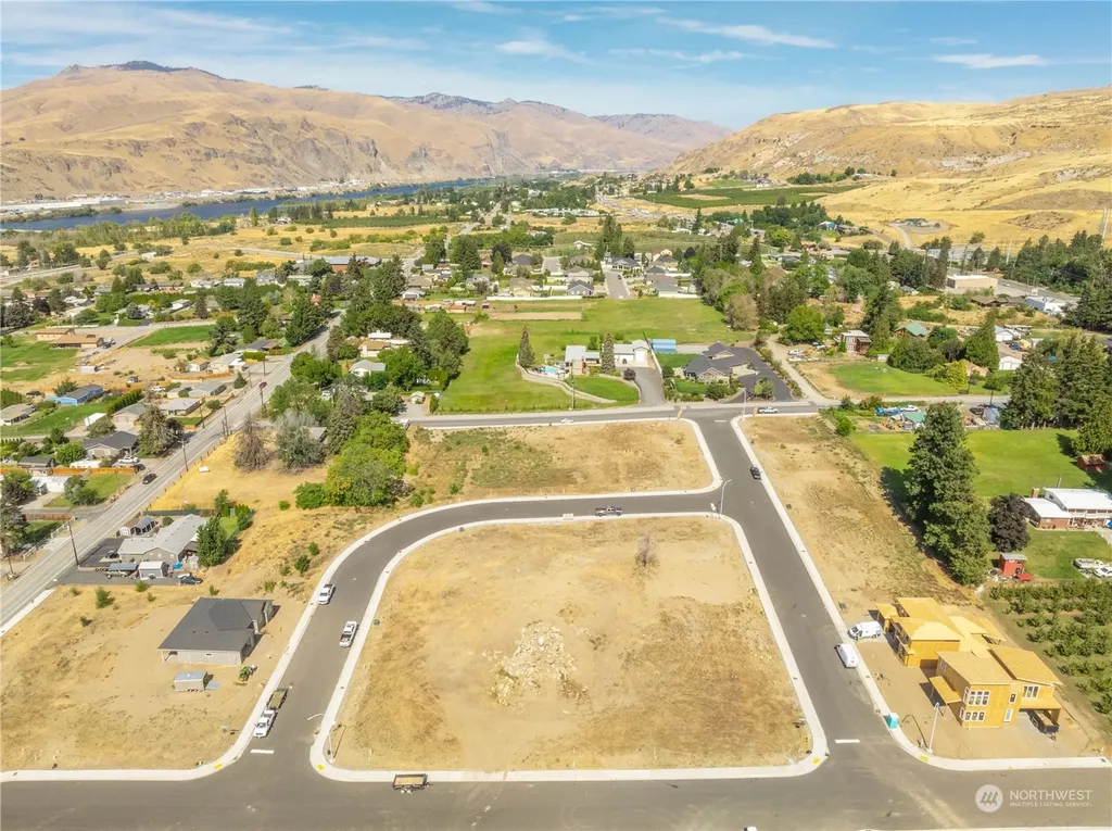 3234 NW Chadwick (Lot 25) Loop East Wenatchee WA 98802