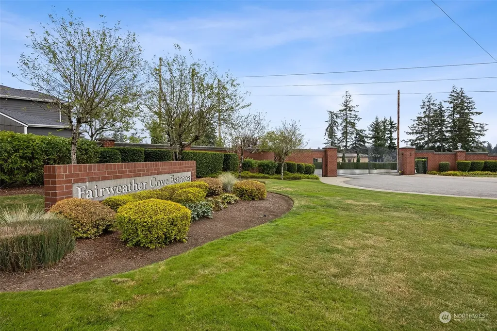 1828 176th Avenue E Lake Tapps WA 98391