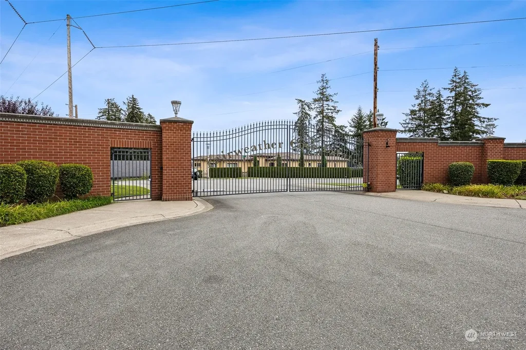 1828 176th Avenue E Lake Tapps WA 98391