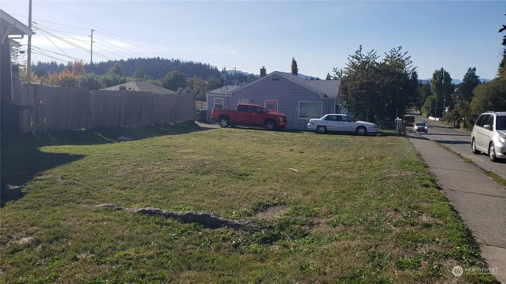 10 Naval Avenue Bremerton WA 98312