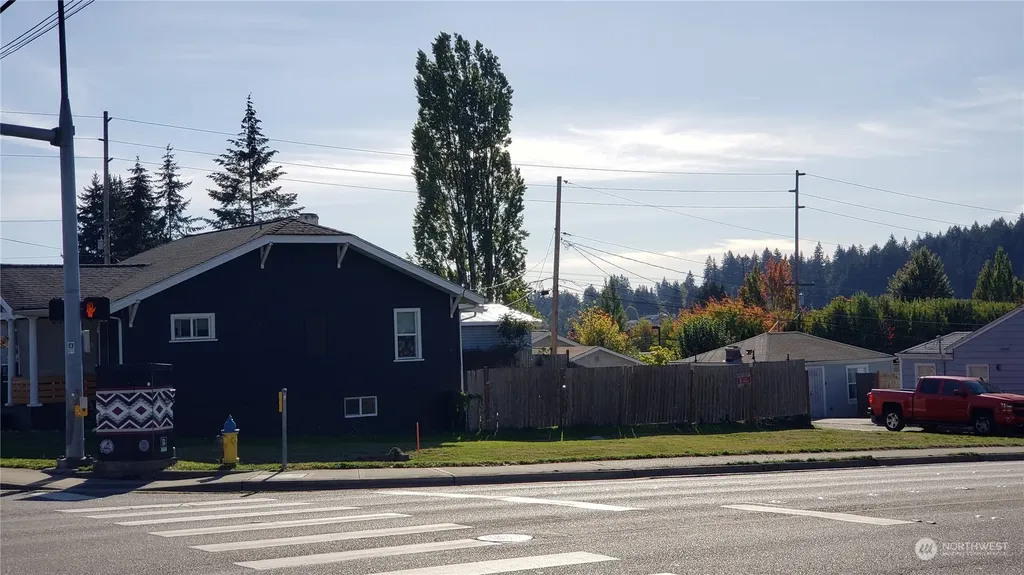 10 Naval Avenue Bremerton WA 98312