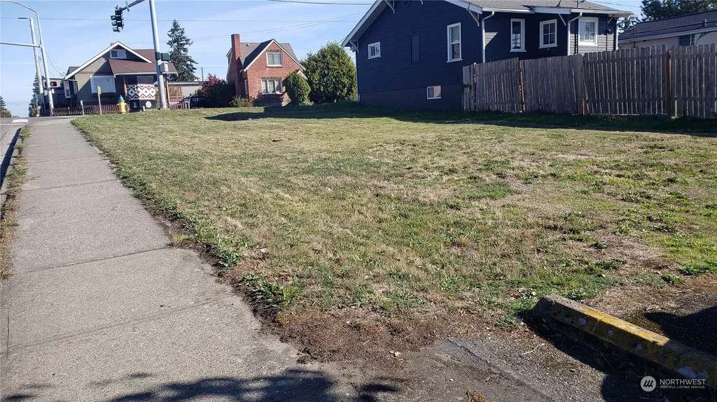 10 Naval Avenue Bremerton WA 98312