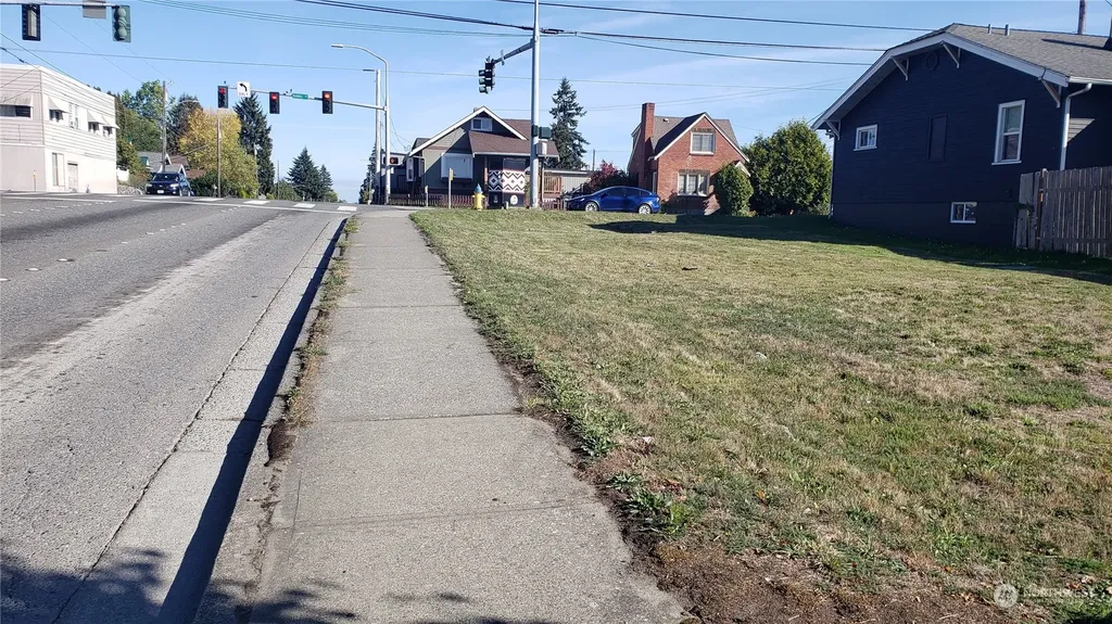 10 Naval Avenue Bremerton WA 98312