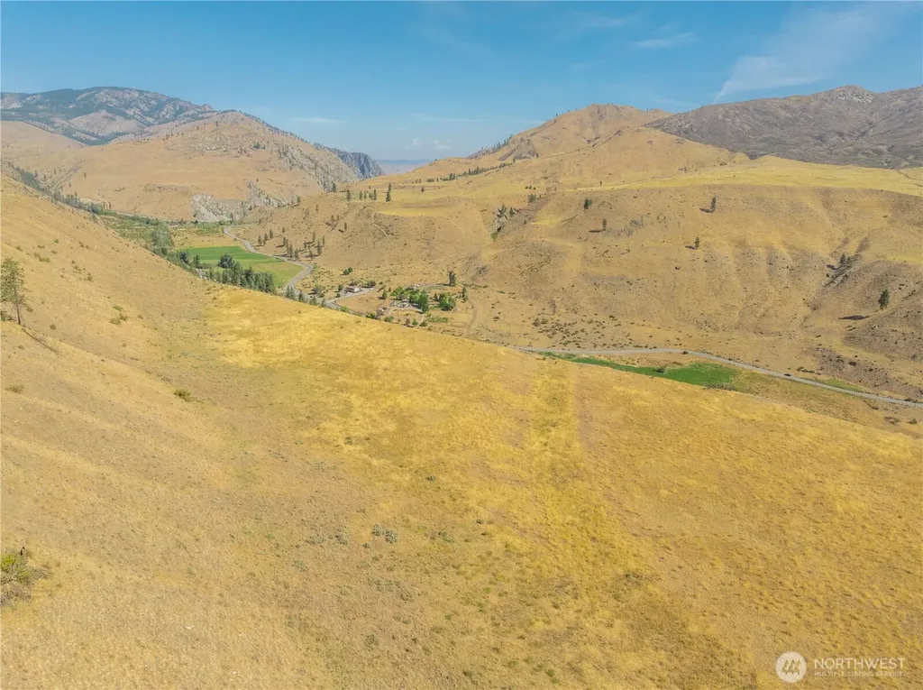 0 Antoine Creek Road Chelan WA 98816