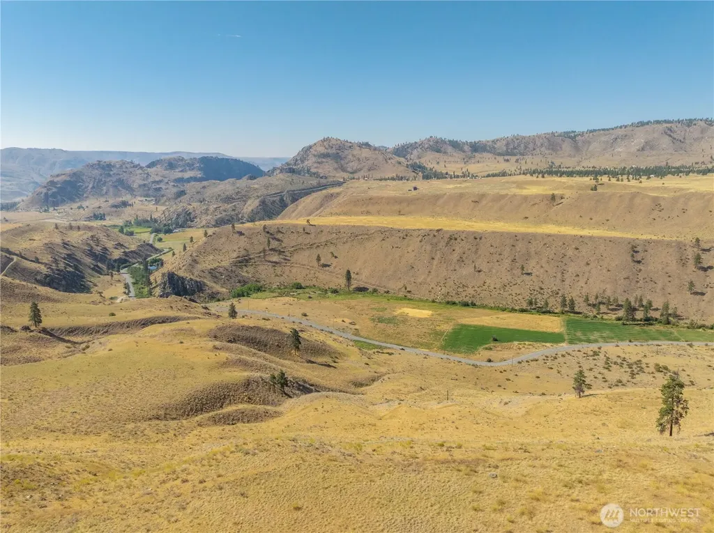 0 Antoine Creek Road Chelan WA 98816