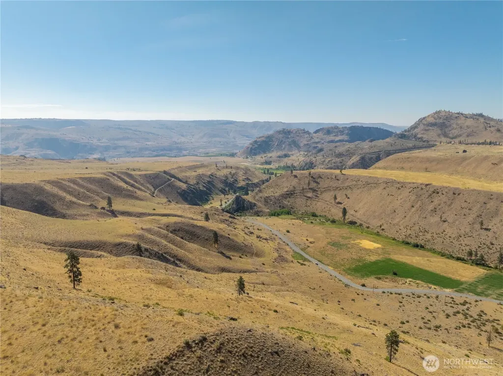 0 Antoine Creek Road Chelan WA 98816
