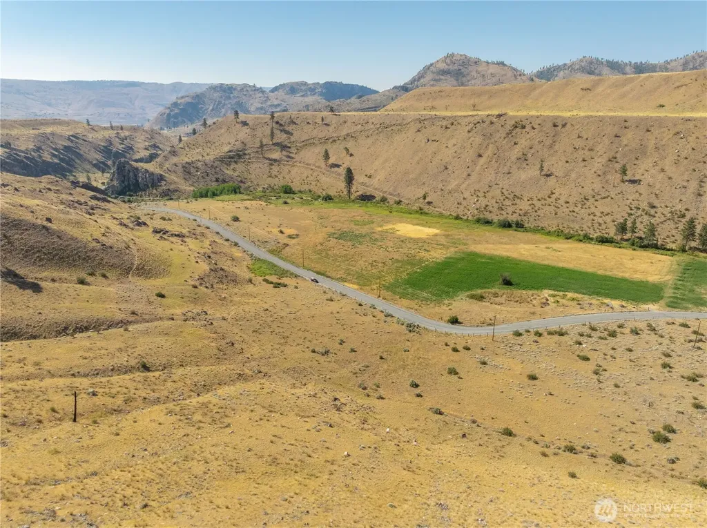 0 Antoine Creek Road Chelan WA 98816