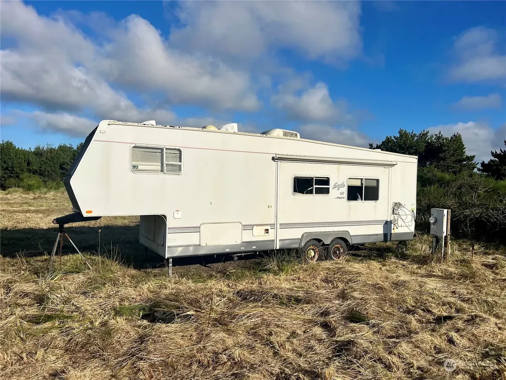 2081 State Route 105 Highway Grayland WA 98547