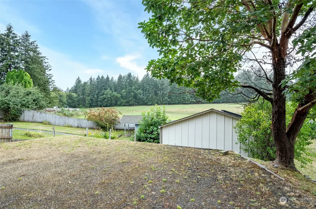 8908 Key Peninsula Highway NW Gig Harbor WA 98349