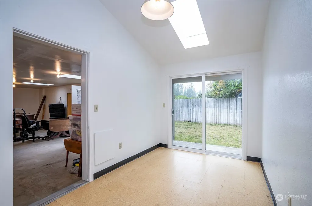 8908 Key Peninsula Highway NW Gig Harbor WA 98349