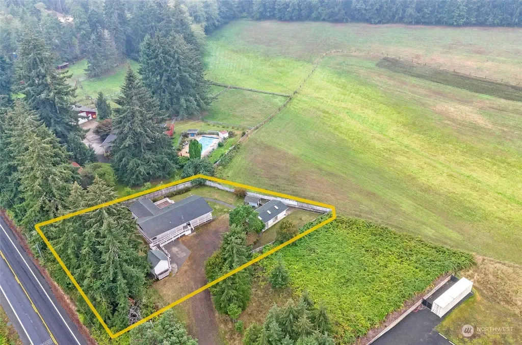 8908 Key Peninsula Highway NW Gig Harbor WA 98349