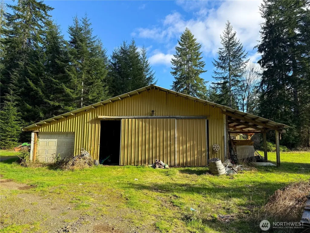 3190 E Hoquiam Road Hoquiam WA 98550