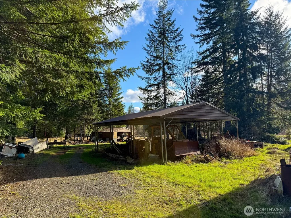 3190 E Hoquiam Road Hoquiam WA 98550