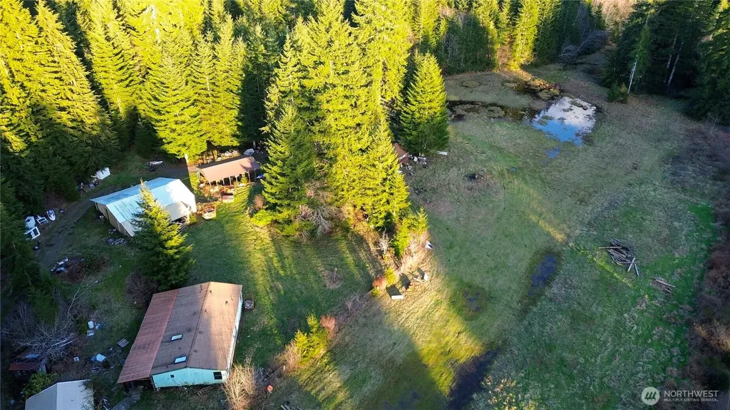 3190 E Hoquiam Road Hoquiam WA 98550