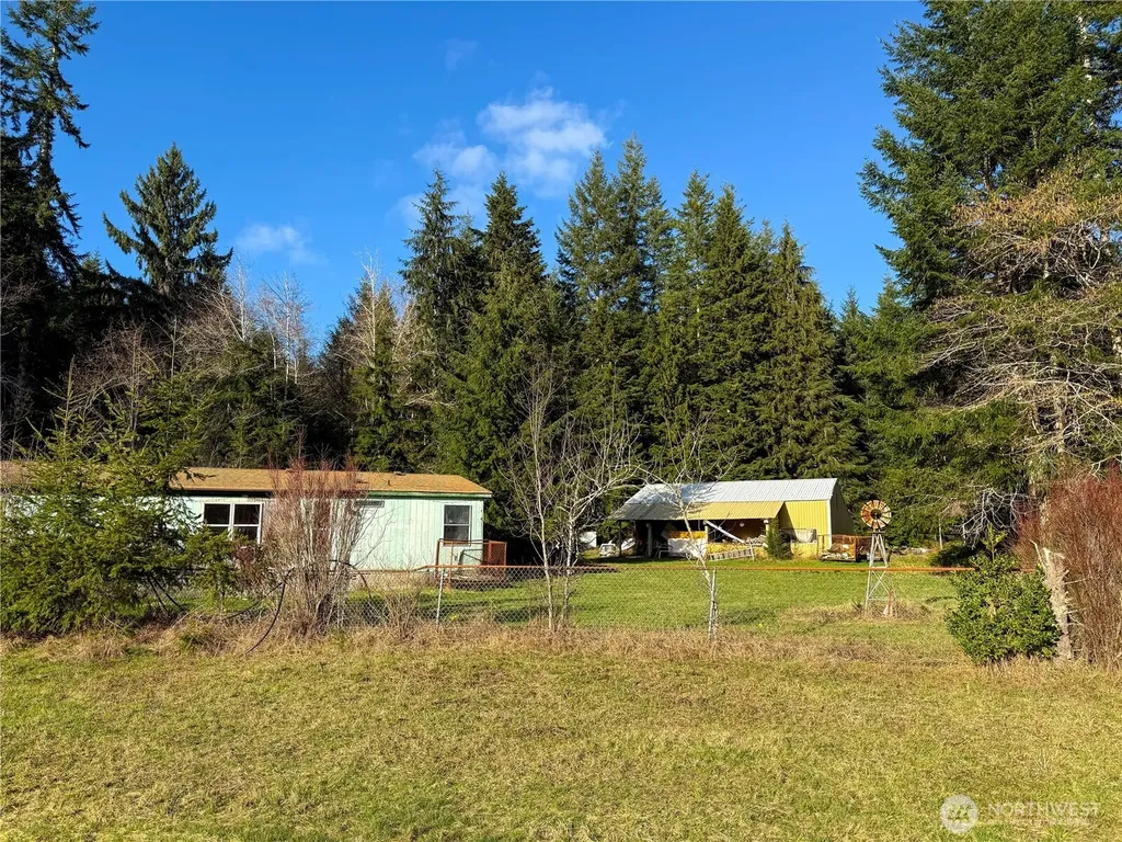 3190 E Hoquiam Road Hoquiam WA 98550