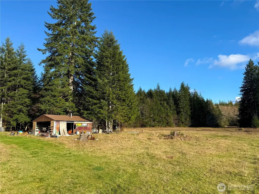 3190 E Hoquiam Road Hoquiam WA 98550