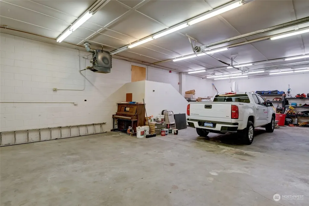 499 NE Midway Boulevard Oak Harbor WA 98277