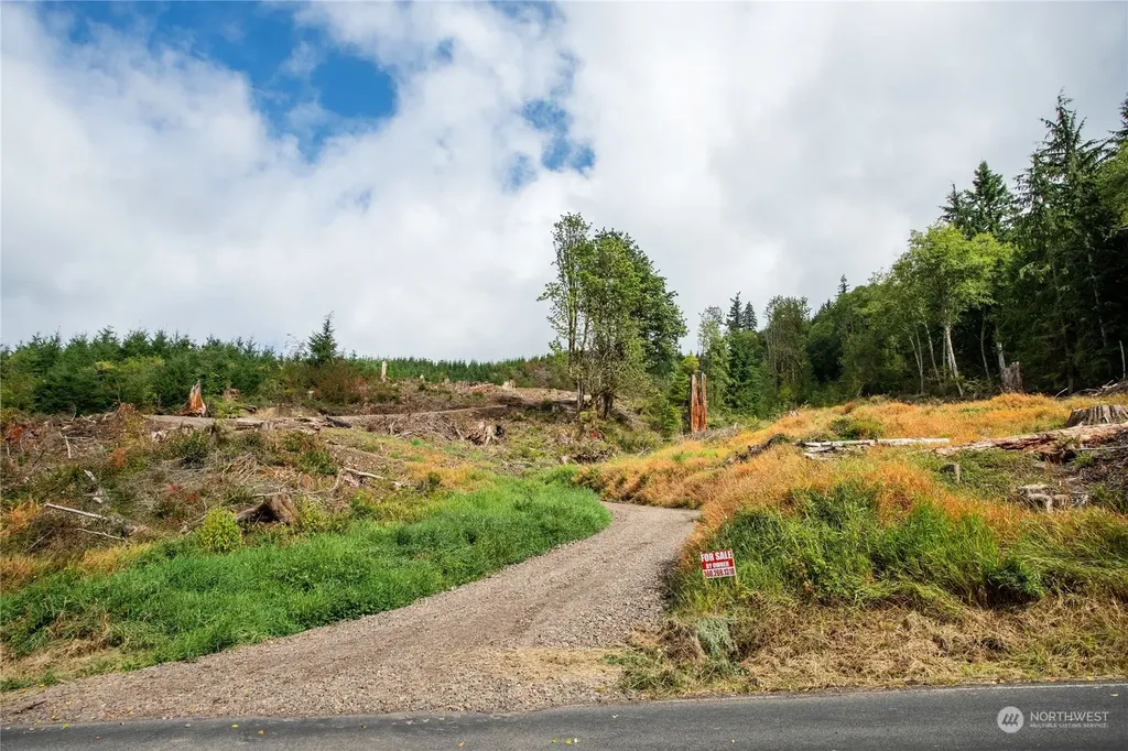323 Short Road Morton WA 98356
