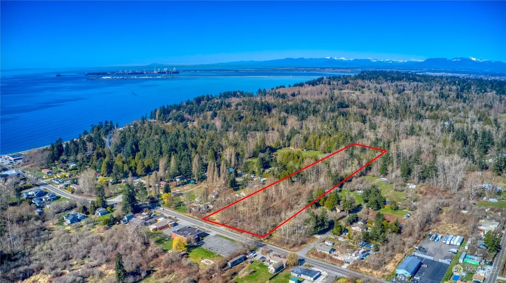 1438 Gulf Road Point Roberts WA 98281