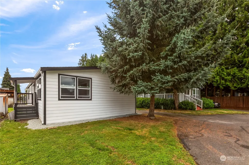 15806 54th Street Ct E Sumner WA 98390