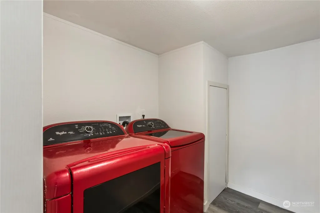 15806 54th Street Ct E Sumner WA 98390