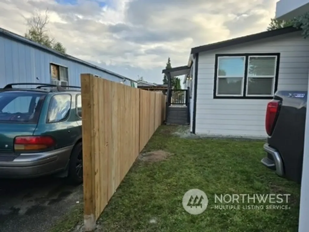 15806 54th Street Ct E Sumner WA 98390