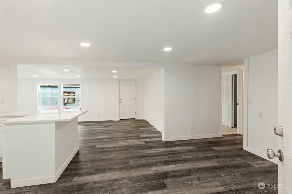15806 54th Street Ct E Sumner WA 98390
