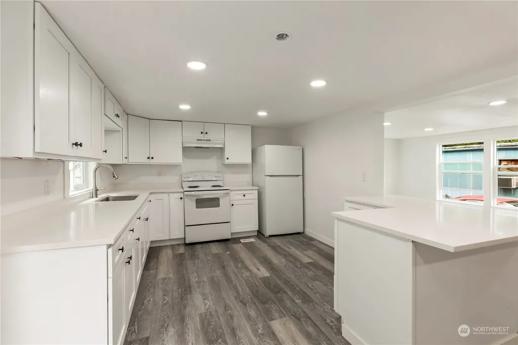 15806 54th Street Ct E Sumner WA 98390