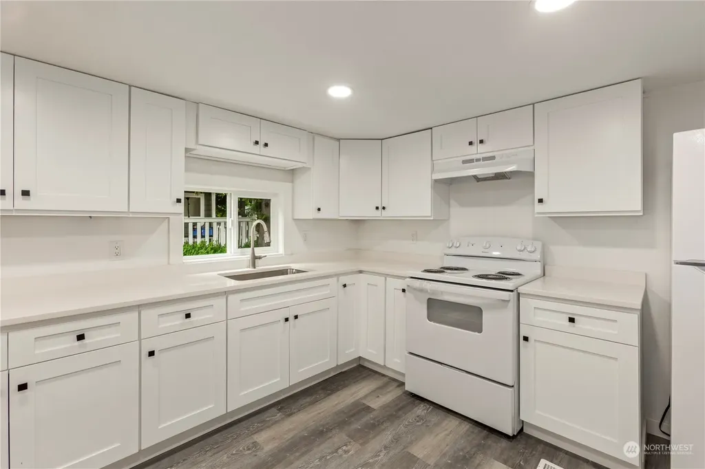 15806 54th Street Ct E Sumner WA 98390
