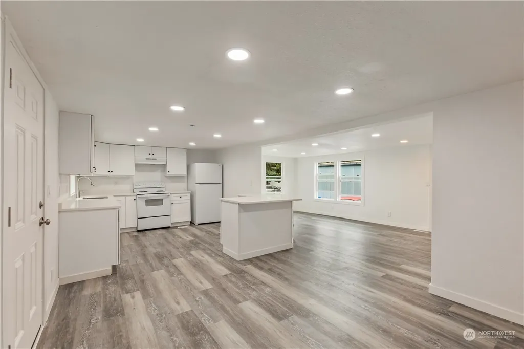 15806 54th Street Ct E Sumner WA 98390
