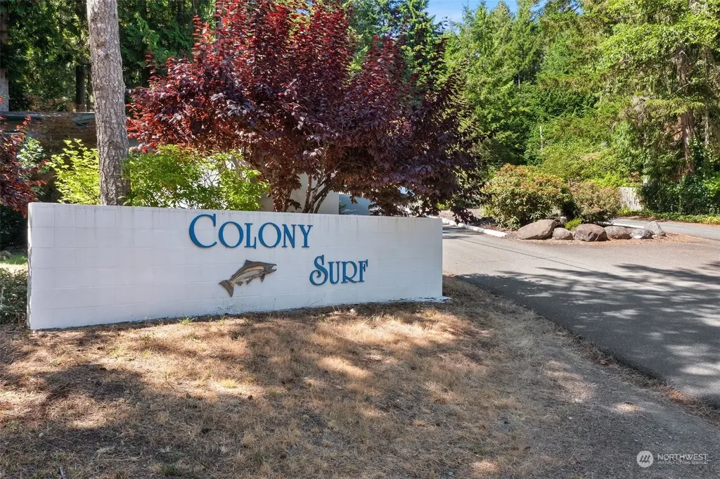 41 N Paradise Drive Lilliwaup WA 98555