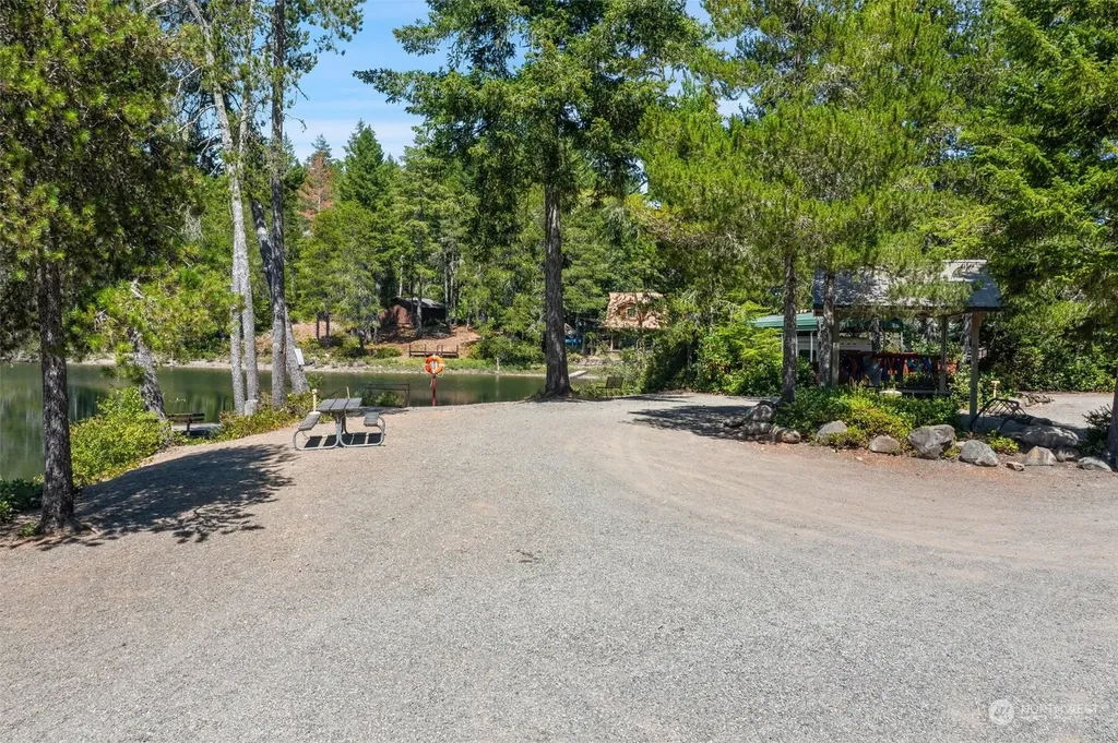 41 N Paradise Drive Lilliwaup WA 98555