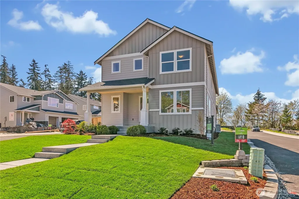 16212 76th Avenue Ct E Puyallup WA 98375