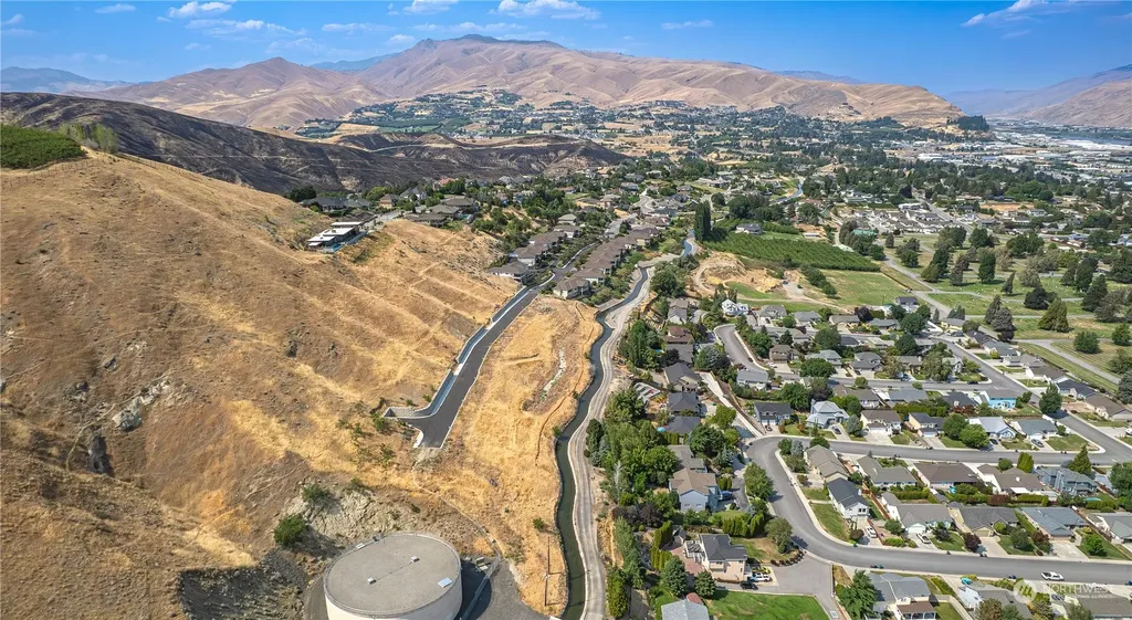 1841 Broadway Place Wenatchee WA 98801