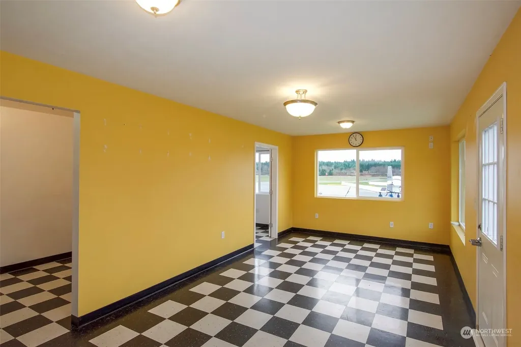 191 Airport Road Port Townsend WA 98368