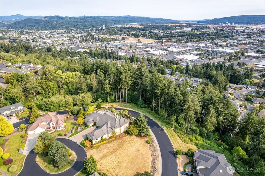 12 Forest Hill Estate Drive Longview WA 98632