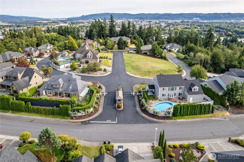 12 Forest Hill Estate Drive Longview WA 98632
