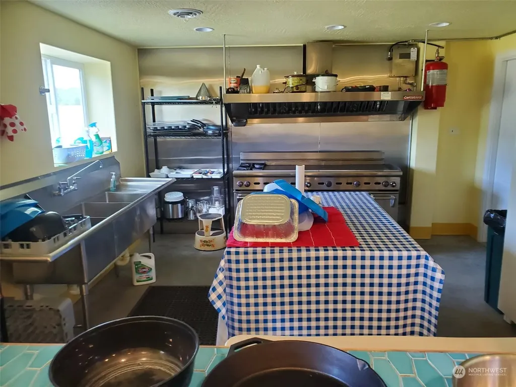 1377 Hining Road Winlock WA 98596