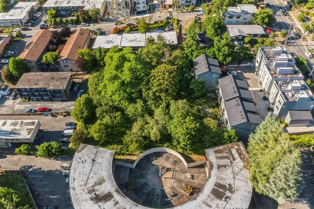 3939 S Farrar Street Seattle WA 98118