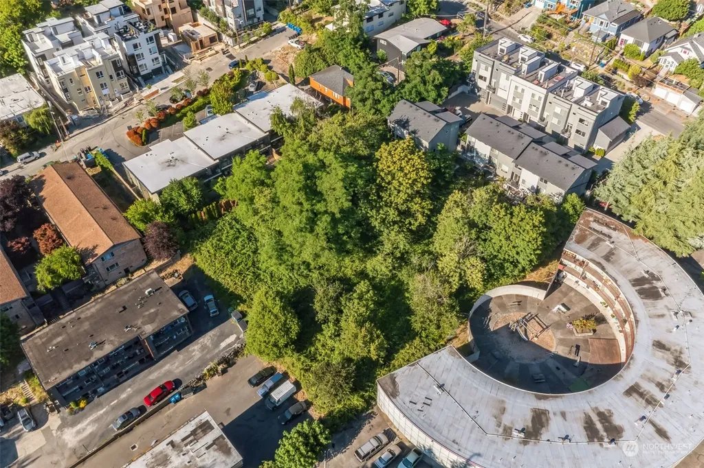 3939 S Farrar Street Seattle WA 98118