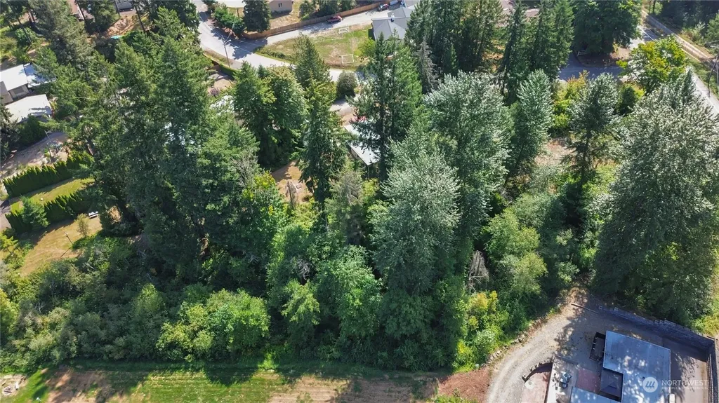 17274 SE Petrovitsky Road Renton WA 98058