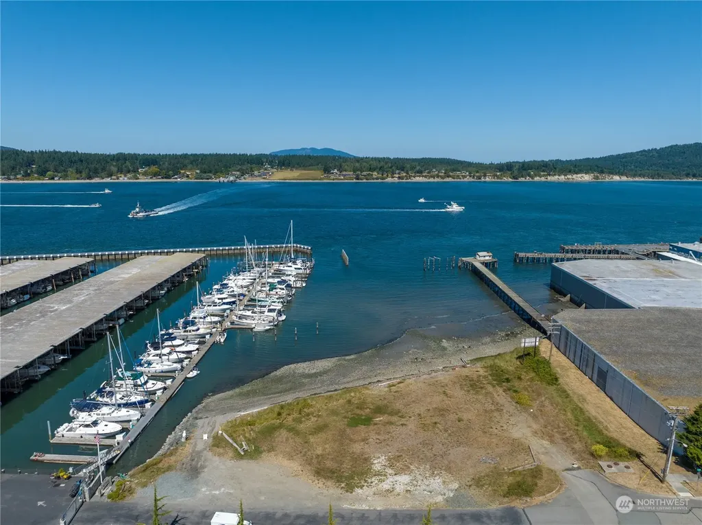 1502 5th Street Anacortes WA 98221